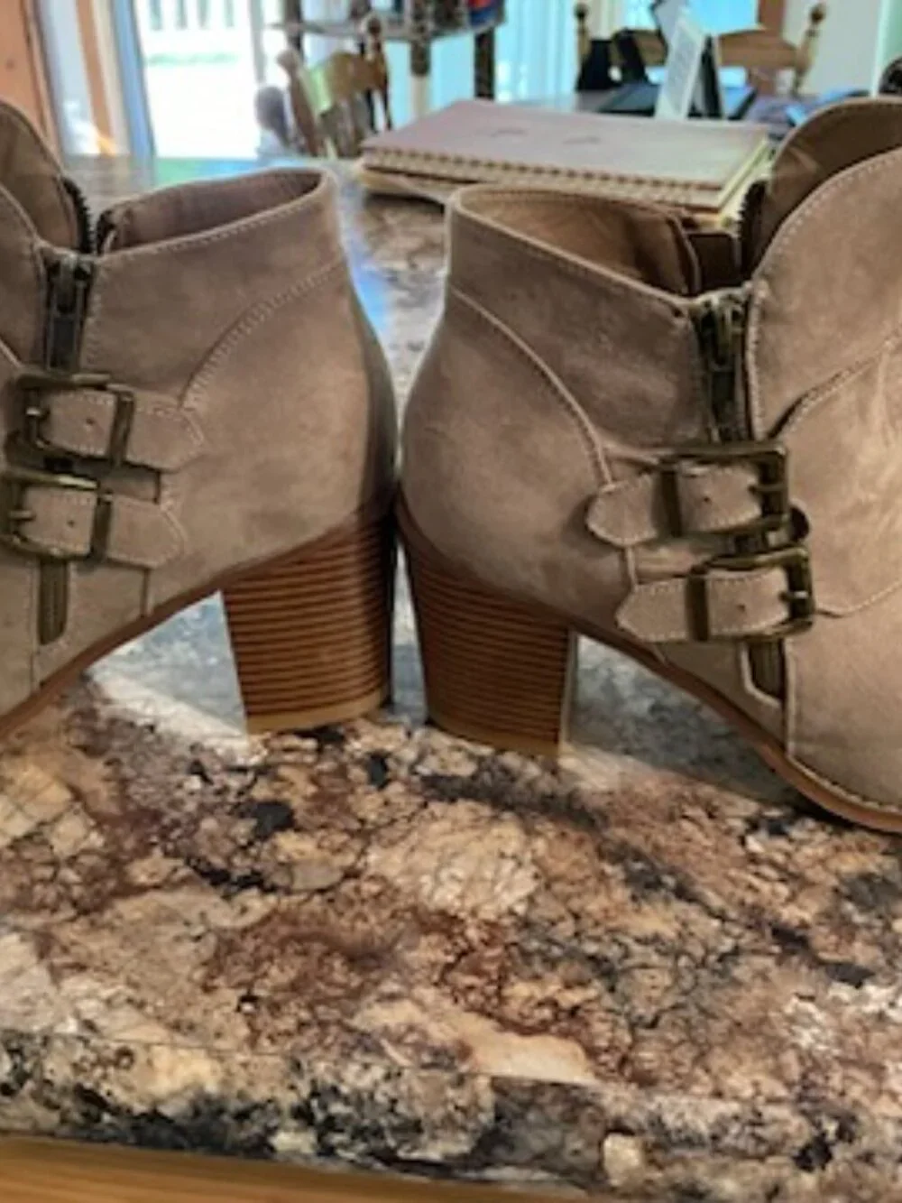 Aukusor booties